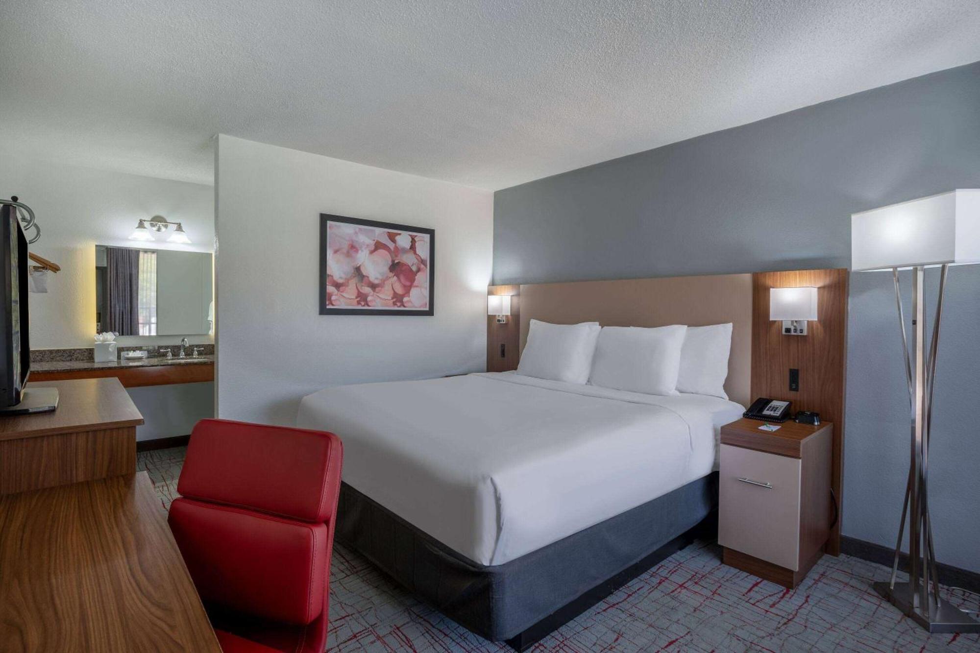 Hotel Wyndham Garden Columbia-Ft Jackson Exterior foto