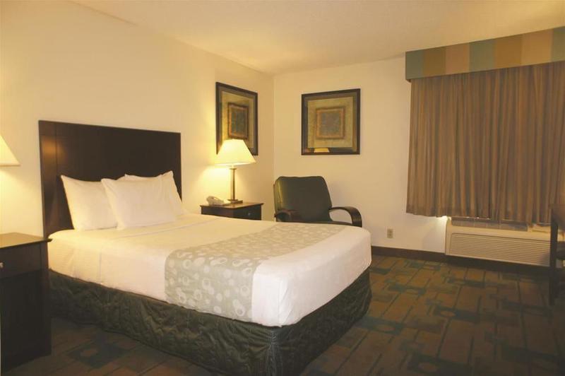 Hotel Wyndham Garden Columbia-Ft Jackson Exterior foto
